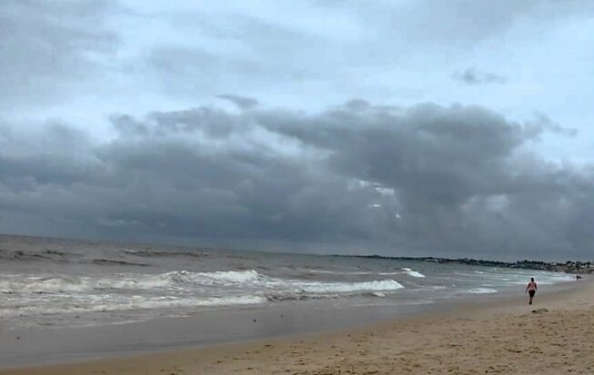 Chuva isolada e instabilidades marcarão previsão do tempo para final de semana em SC