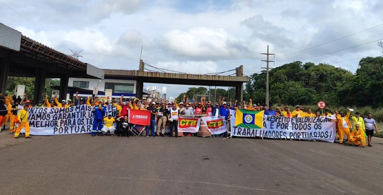 Greve chegou a paralisar parcialmente os trabalhos na parte da tarde da terça-feira no Porto de Imbituba, apesar da decisão judicial, em caráter liminar, obtida pelo Sindicato dos Operadores Portuários