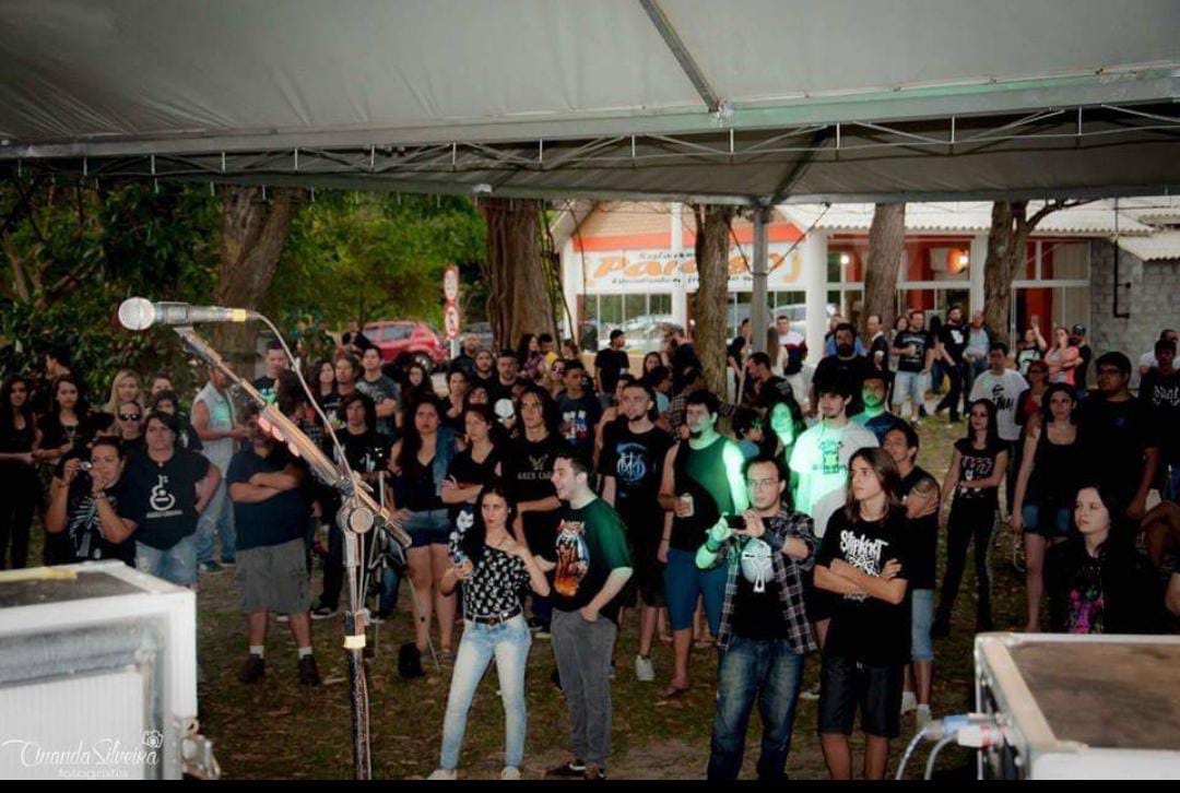 PORTINHO ROCK: símbolo de resistência e atitude, festival celebra 10 anos em edição de gala neste sábado (23), com 7 bandas, gastronomia, cultura e chope