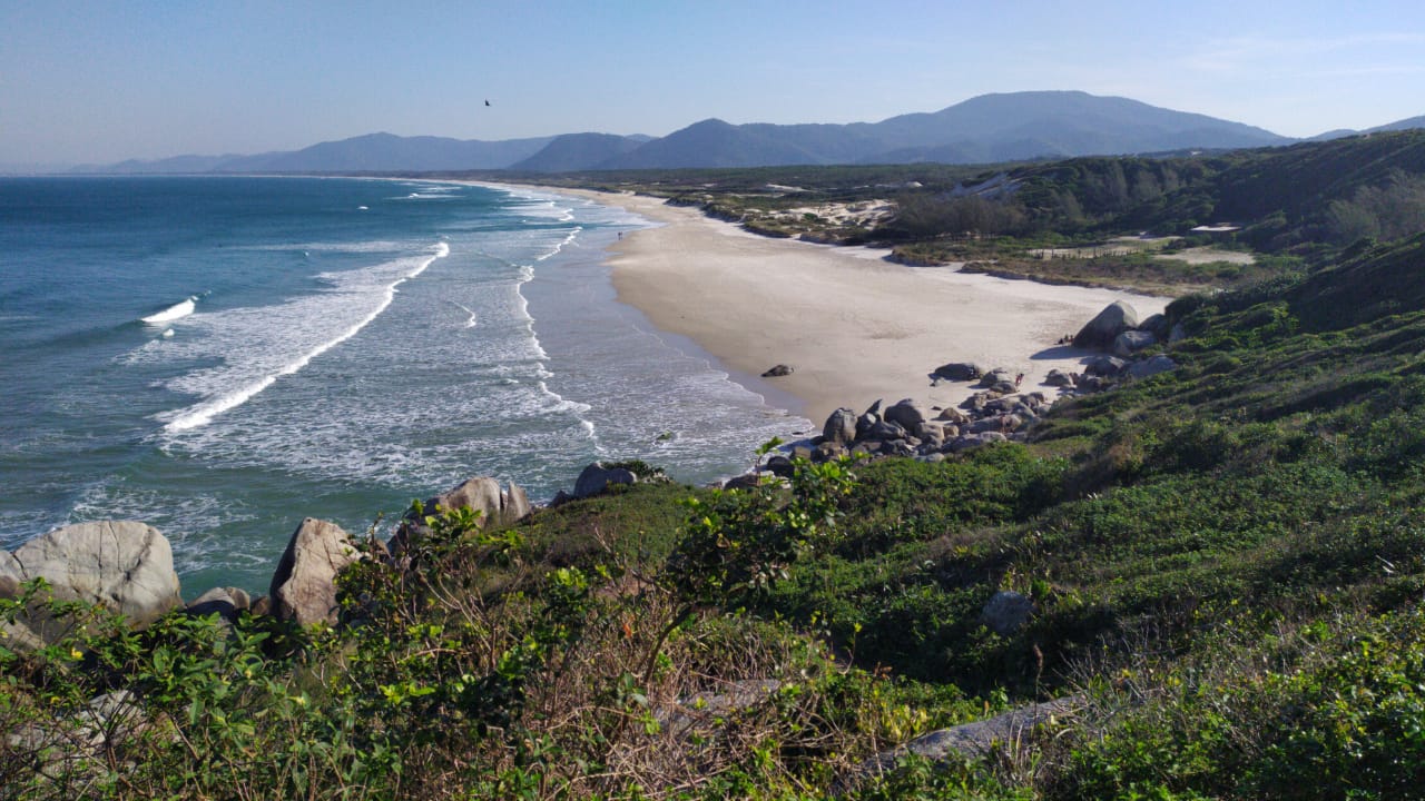 IMA divulga novo relatório de balneabilidade; confira se todas as praias e lagoas de Imbituba, Garopaba, Laguna e Jaguaruna estão próprias para banho