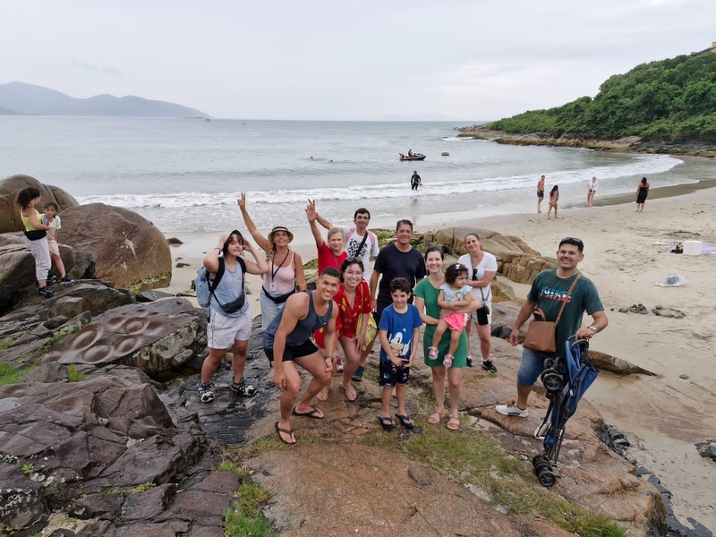 ENTRE CHUVA E HISTÓRIAS: 2ª edição do City Tour é realizada no centro histórico de Garopaba