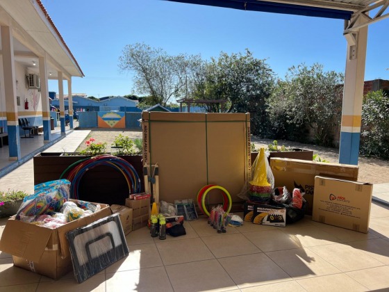 Prefeitura de Imbituba reforça educação física com novos materiais esportivos nas escolas municipais