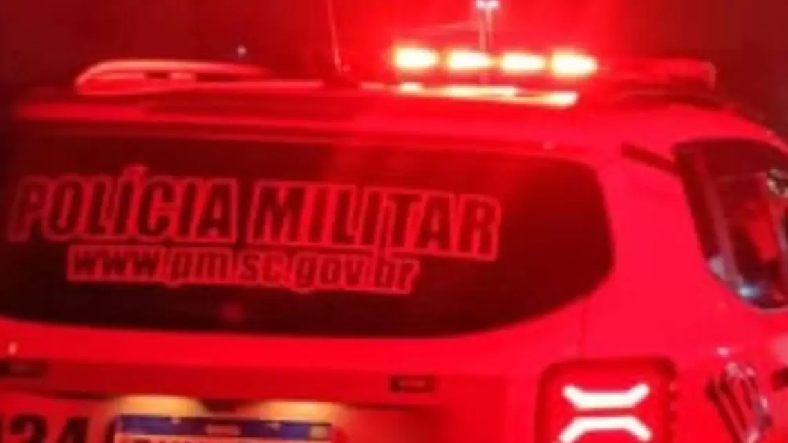 Dois homens são presos por tráfico de drogas na madrugada desta segunda-feira em Imbituba