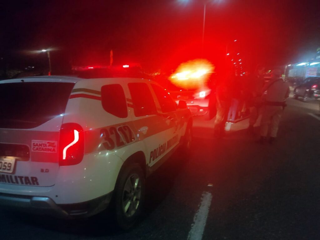 ASSALTO EM IMBITUBA: Homem tem residência invadida e é agredido com barra de ferro na cabeça, na noite desse domingo; vítima foi hospitalizada em estado grave