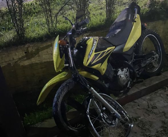 COLISÃO FATAL: Motociclista de 37 anos morre após grave acidente próximo à lagoa 