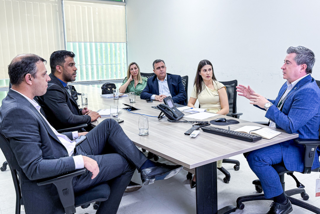 Comitiva de Garopaba avança em tratativas por obras e programas federais em Brasília