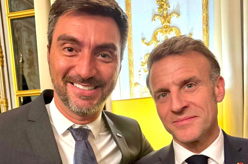 Na França, imbitubense Felippe Prates participa de encontro com presidente Emmanuel Macron em missão empresarial por acordo entre Mercosul União Europeia