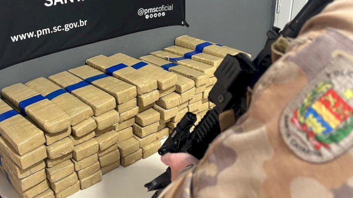 Mais de 70 kg de maconha são apreendidos e homem é preso após perseguição policial na BR-101