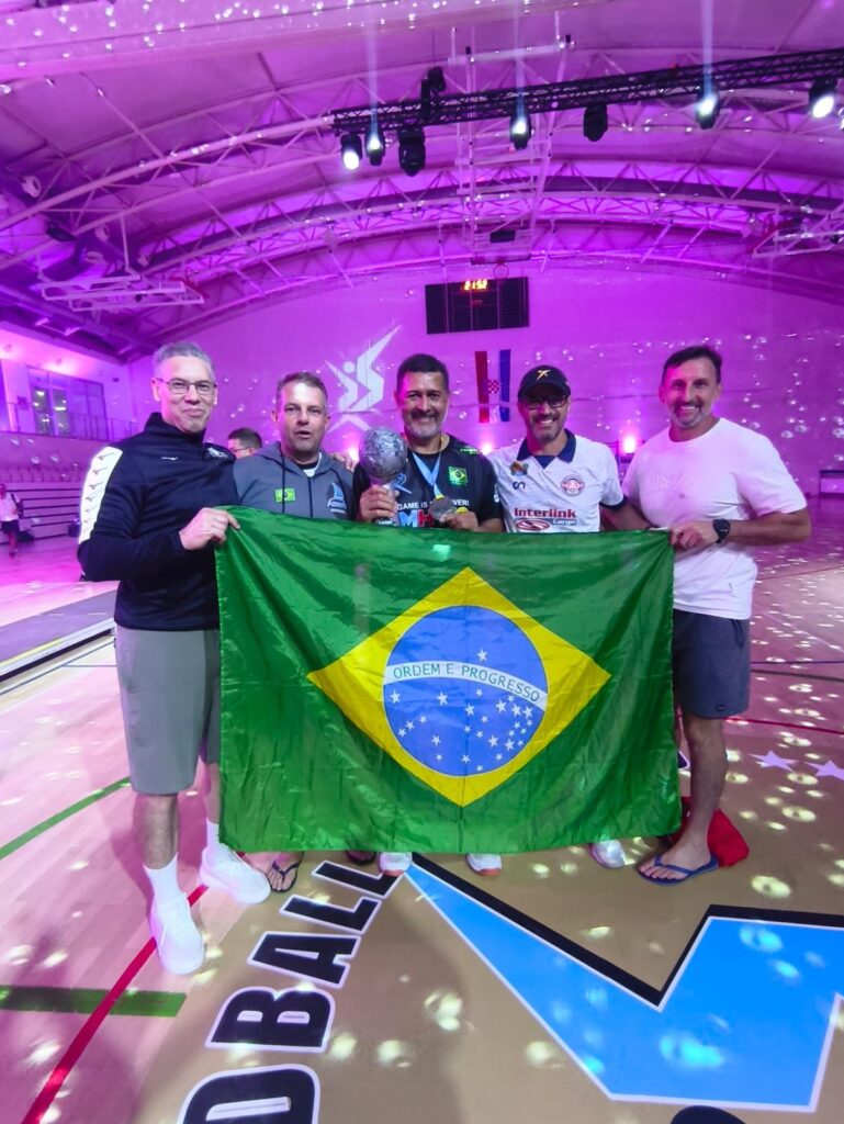 Atletas da AD Paes Leme levam o nome de Imbituba ao Mundial Master de Handebol na Croácia