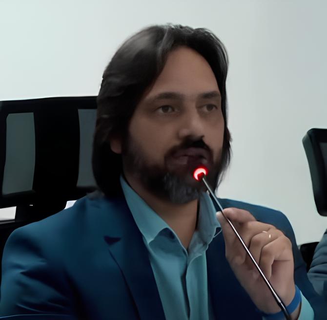 Vereador Thiago Rosa viabiliza mais de R$ 550 mil para ajudar Prefeitura na contrução de duas quadras cobertas em escolas de Imbituba