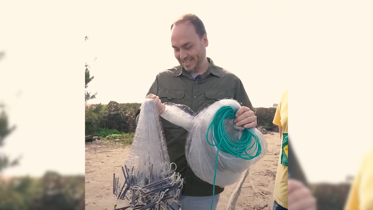 Carlos Bolsonaro em Laguna