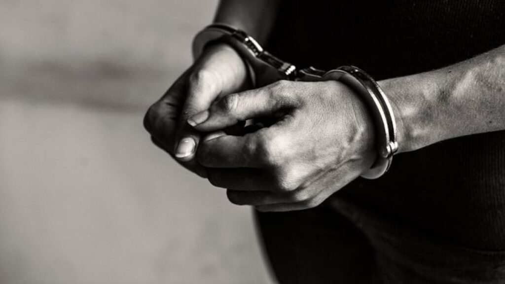 Homem preso por tráfico de drogas