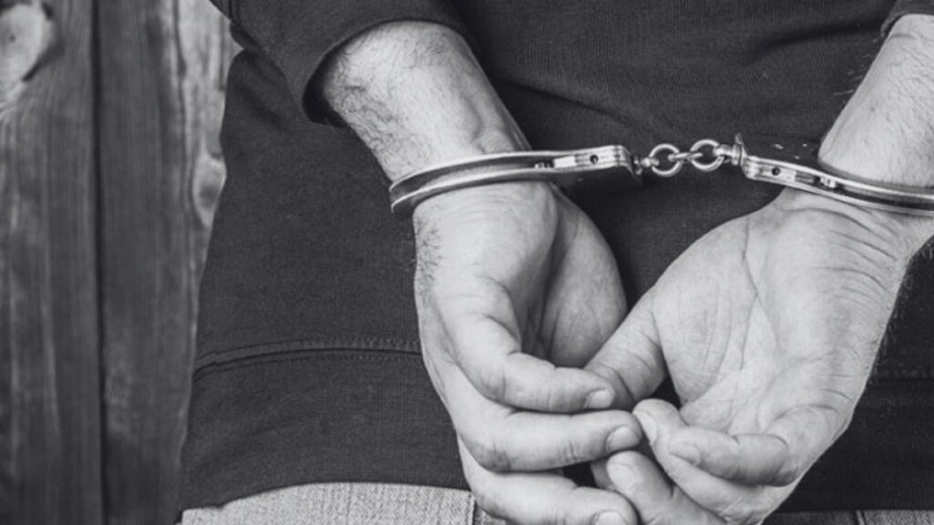 Homem preso por tráfico de drogas em Imbituba