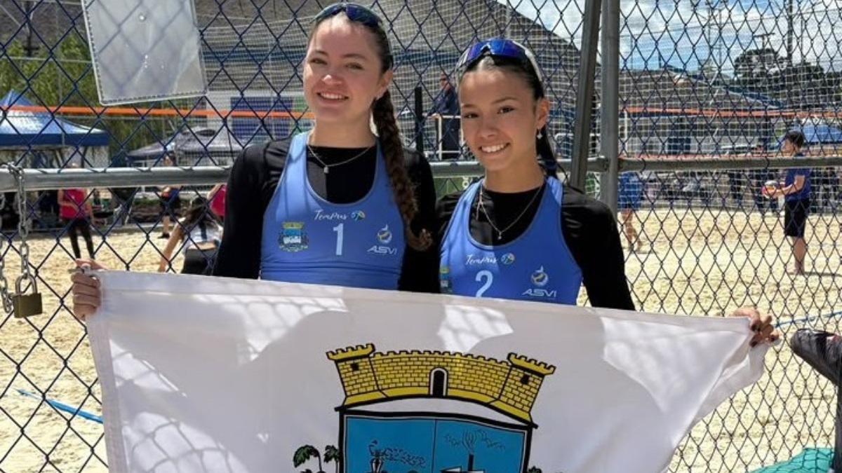 Imbituba conquista bronze no vôlei de praia da OLESC
