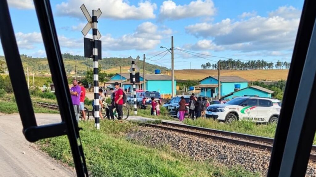 três irmãos encontrados mortos